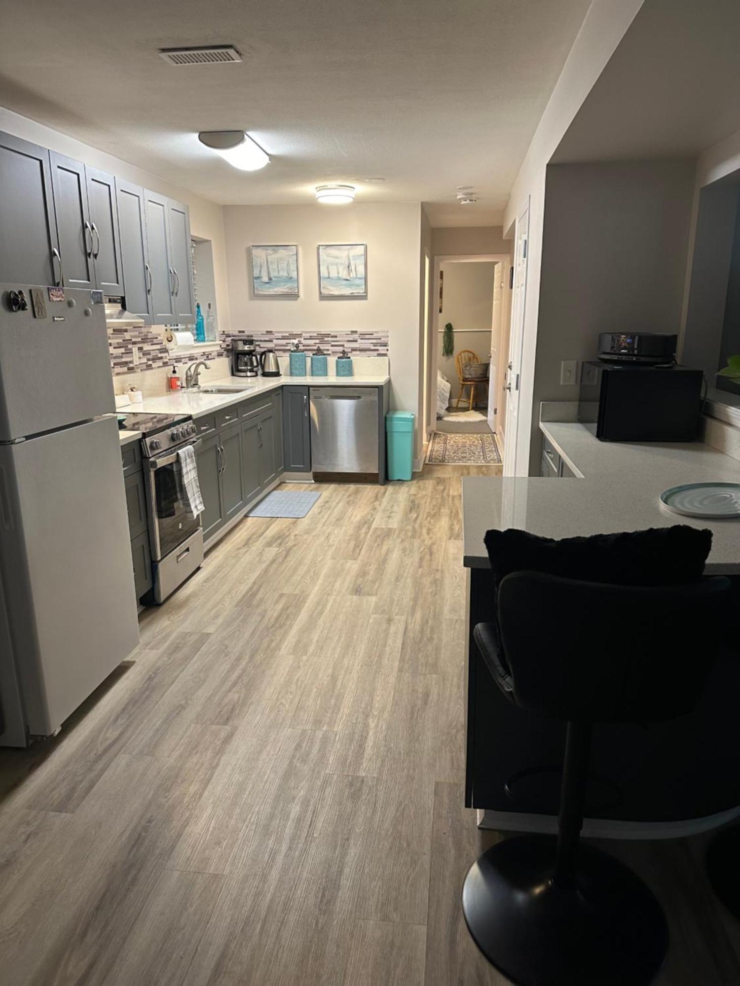 Pleasant Valley Vacation Apartment Nanaimo
