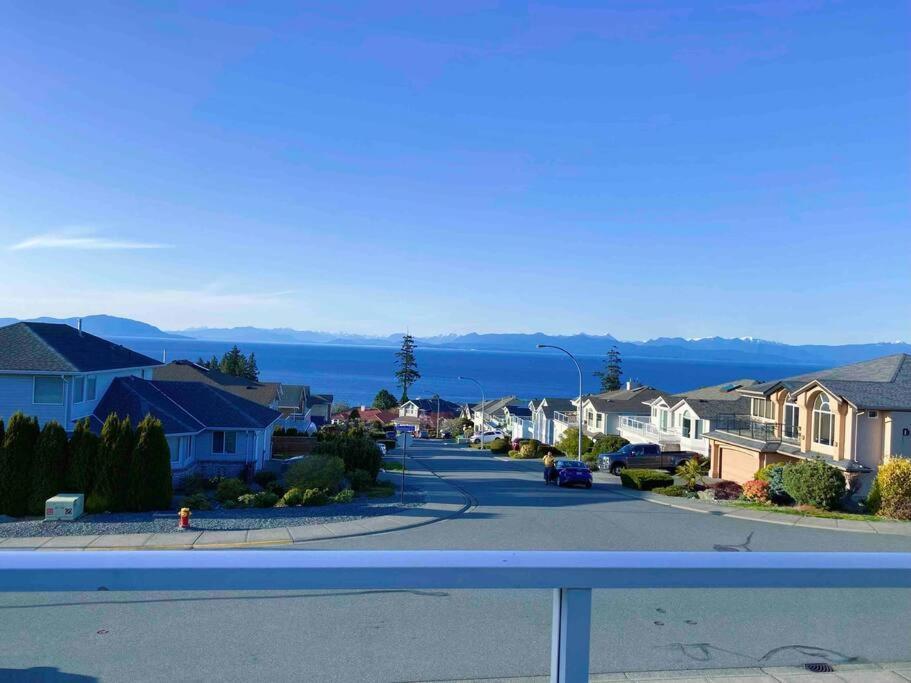180 Degree Ocean View Villa Nanaimo