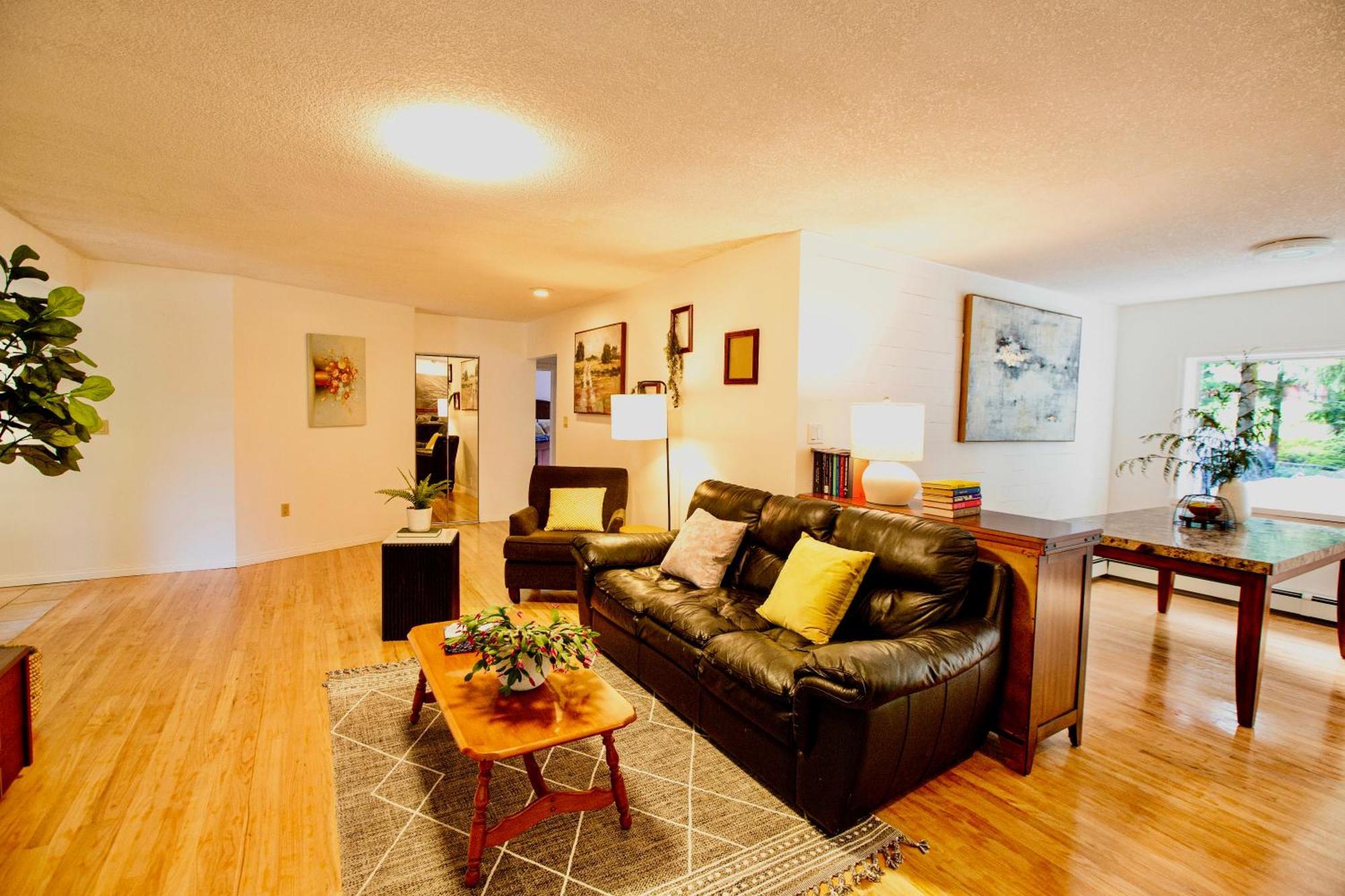 3-hectare Grand Forest Estate - A Tranquil Hideaway * Nanaimo