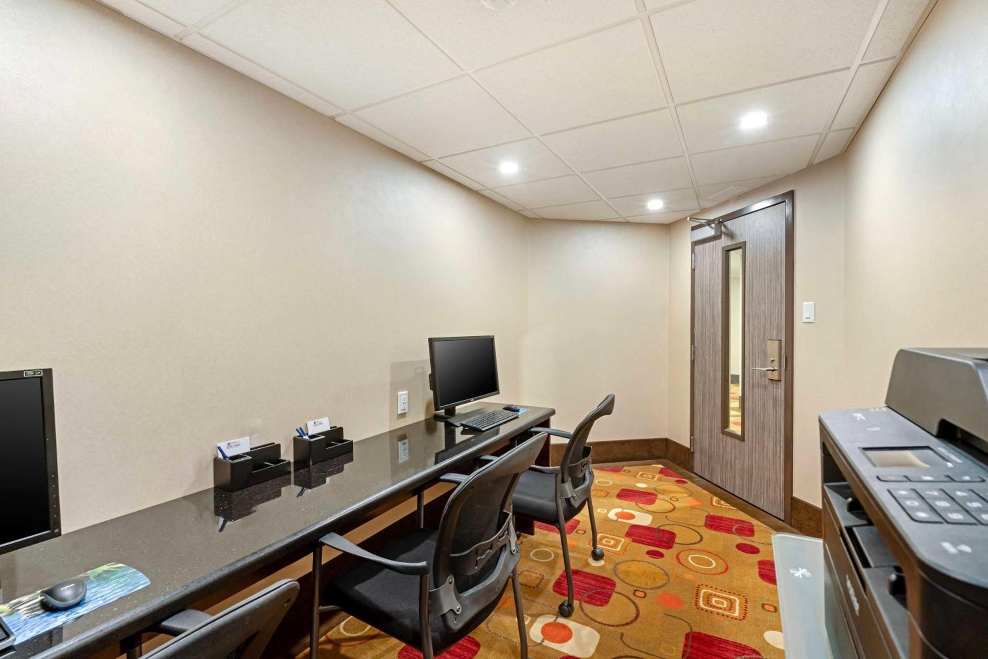 Western Northgate Hotel