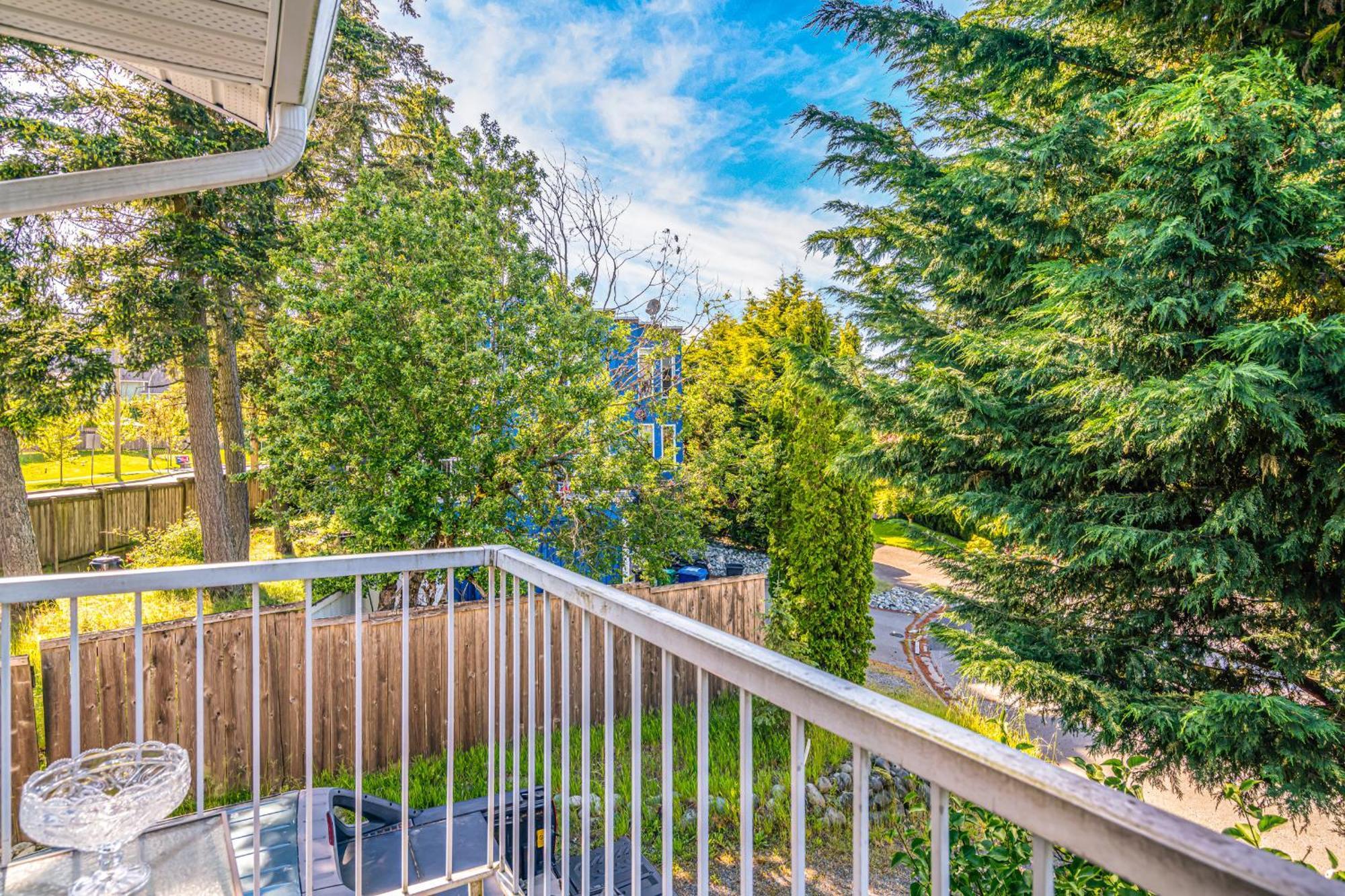 Entire Minutes From 3 Lakes And A River! * Nanaimo