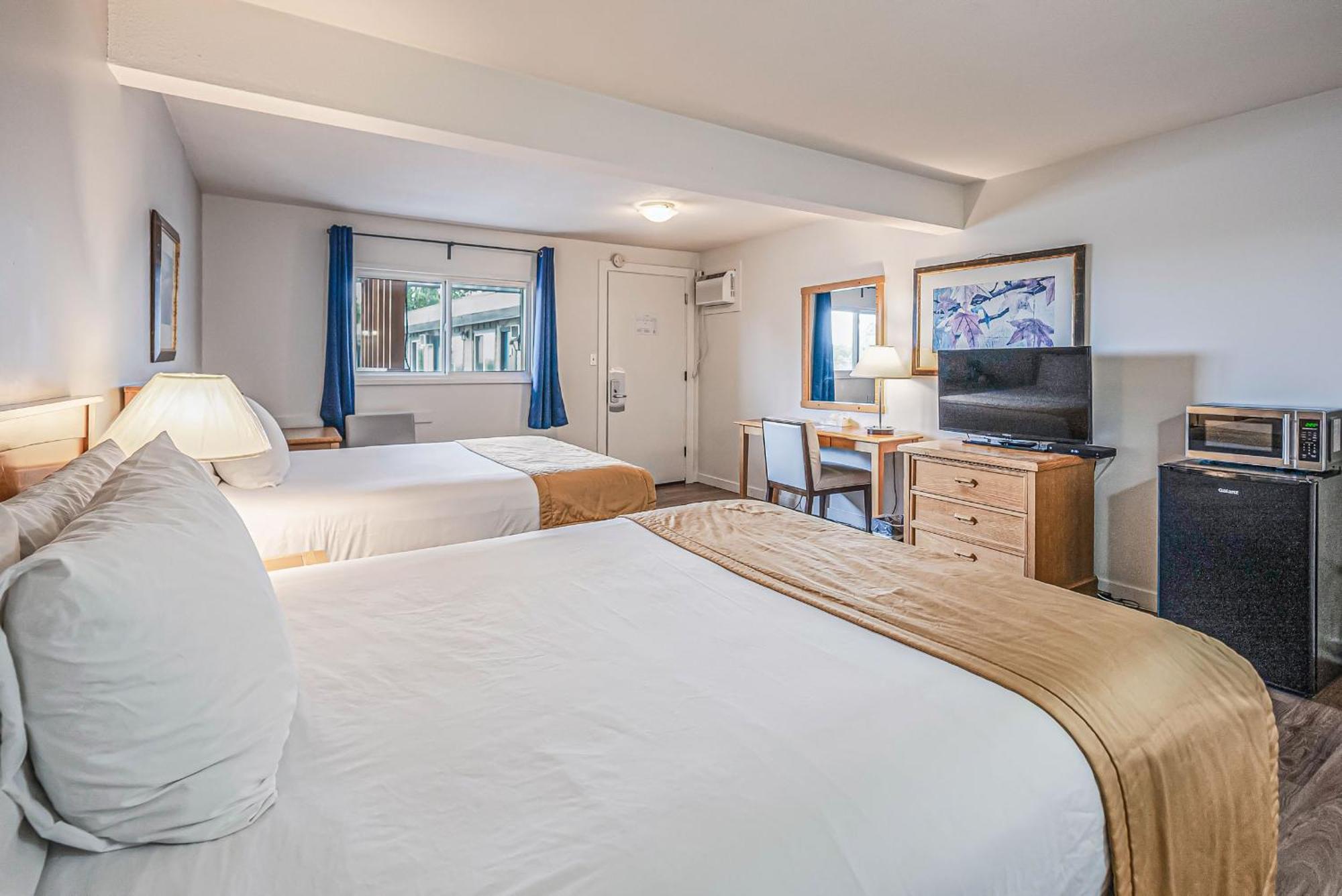 Motel Bluebird 2*