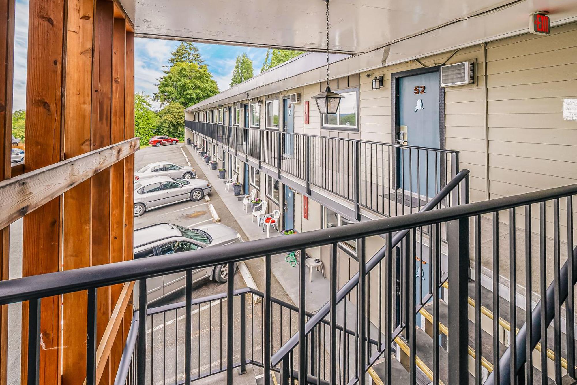 Bluebird 2* Nanaimo