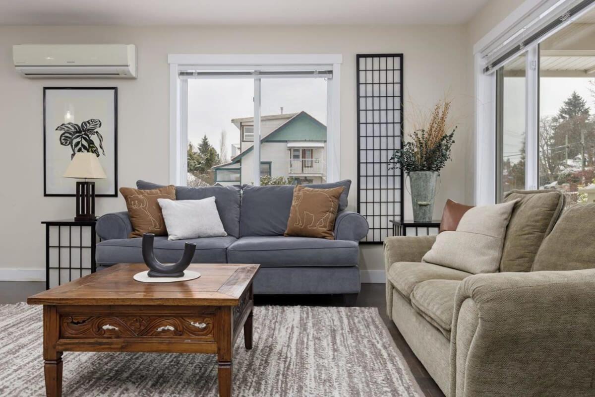 Newly Furnished 2-bd 1-wc Close To Ferry Nanaimo