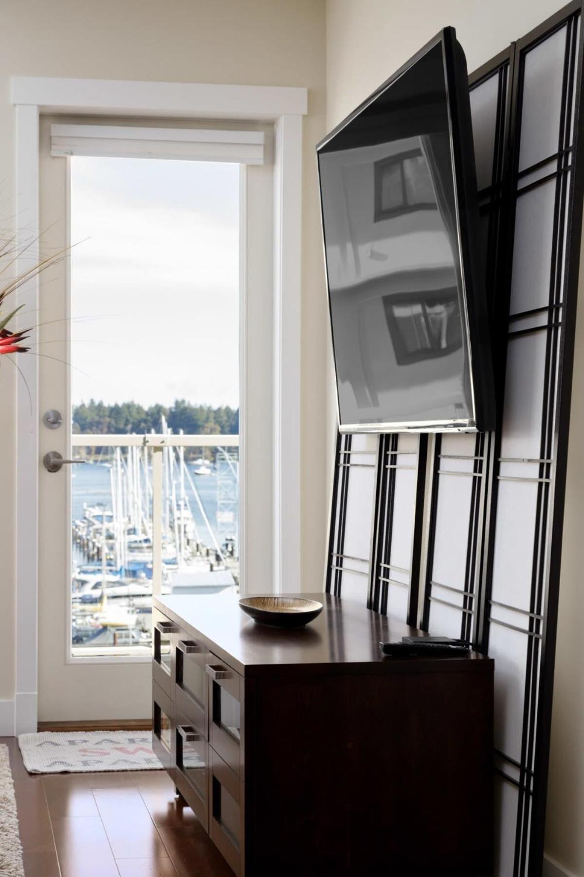 Holiday home Spacious 2 Bedroom In With An Amazing View Nanaimo