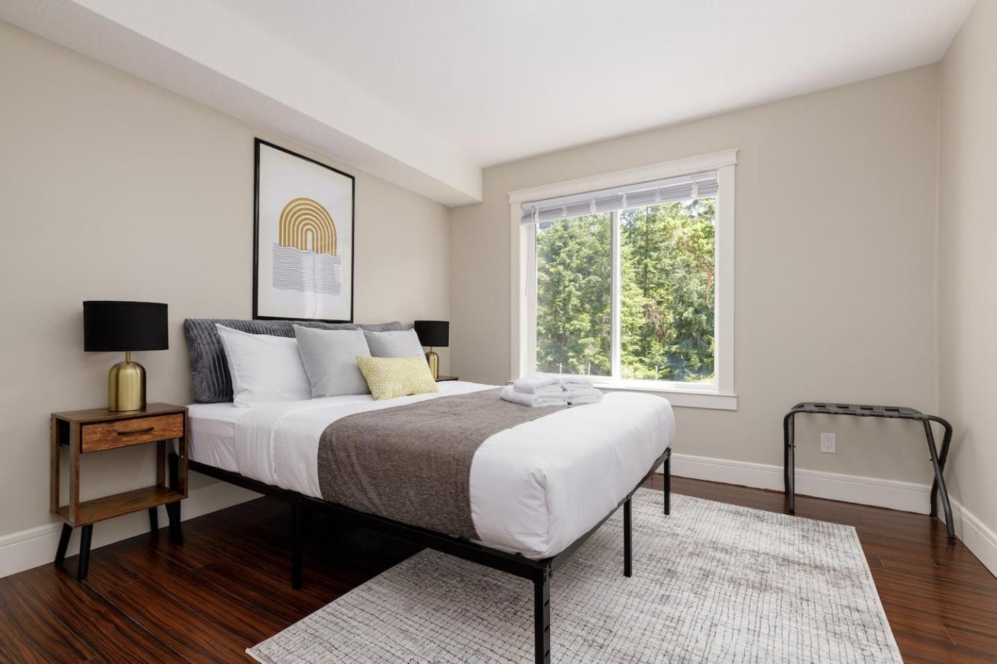Peaceful Spacious 2br *
