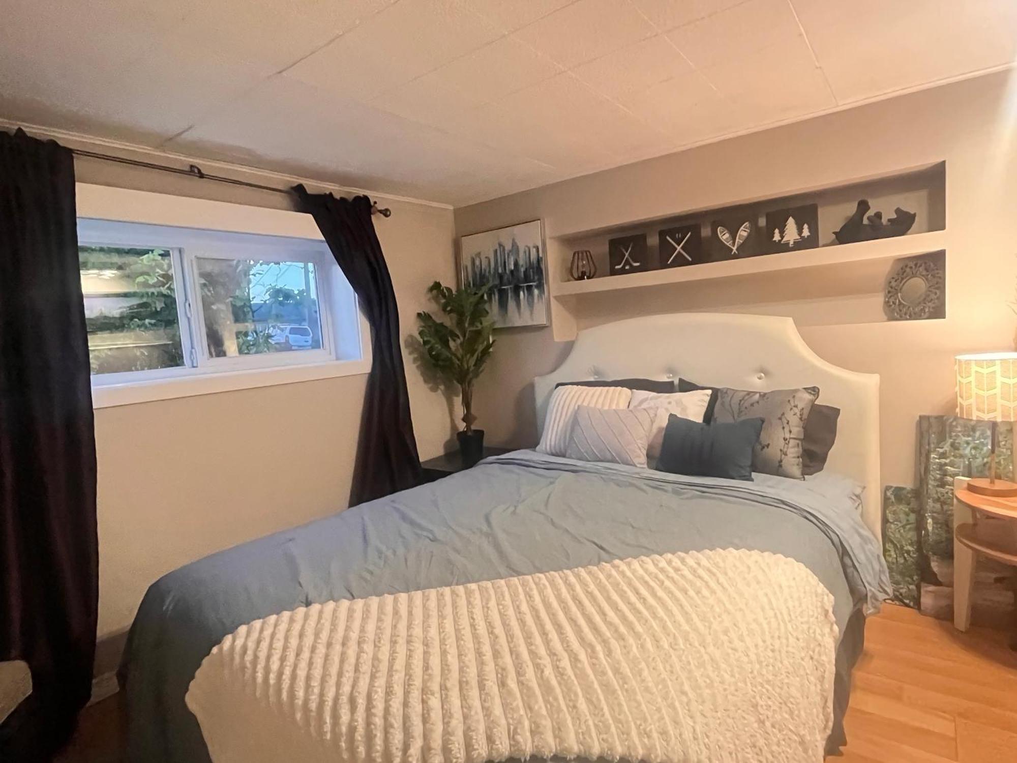 Brookside Falls Guest house Nanaimo