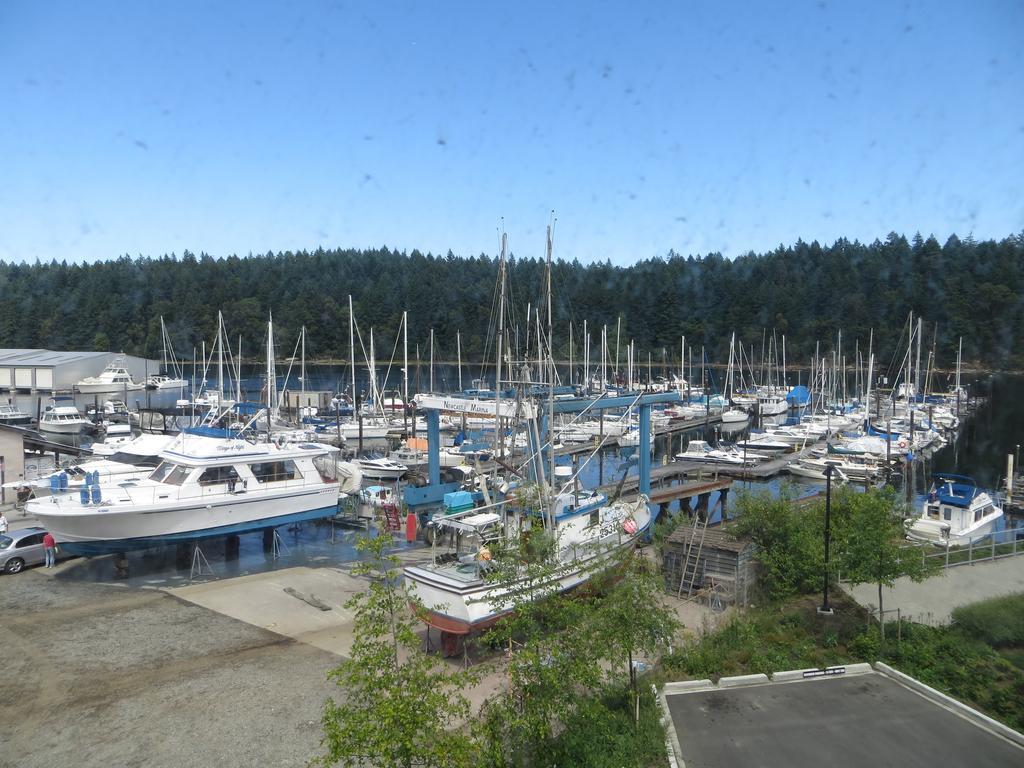 Hotel The Marinaside Nanaimo