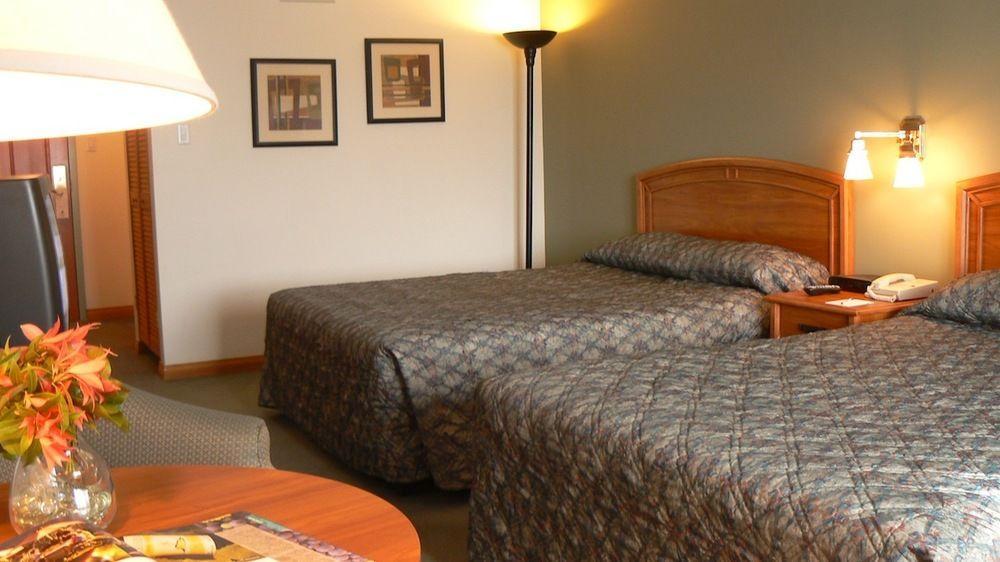 The Grand Hotel Nanaimo