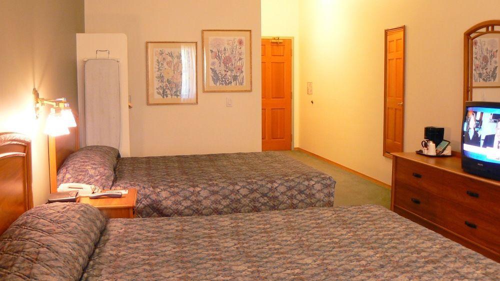 The Grand Hotel 3*