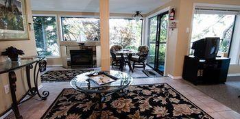 Bed & Breakfast Long Lake Waterfront