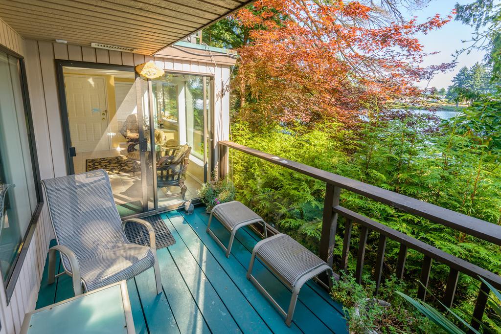 Long Lake Waterfront Bed & Breakfast