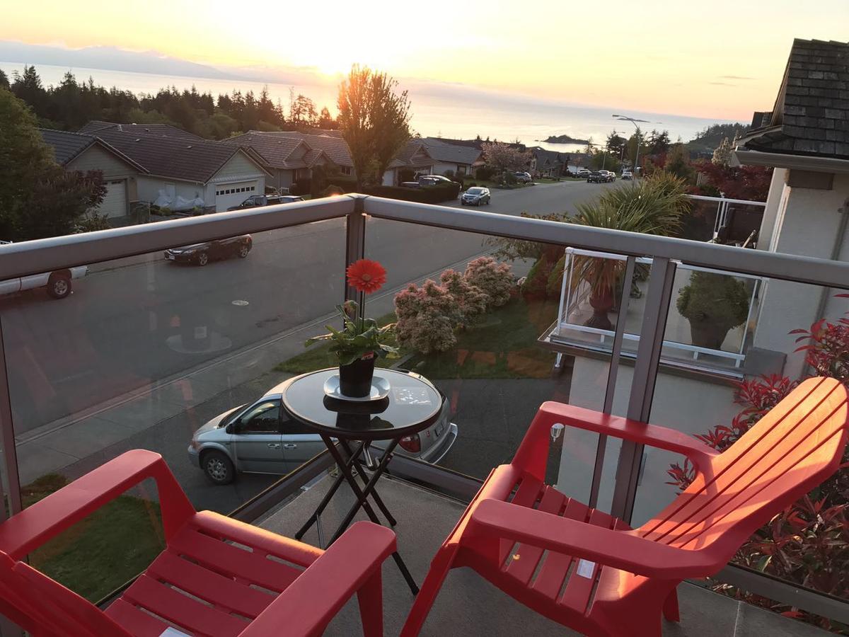 Gulfview Drive Ocean View * Nanaimo