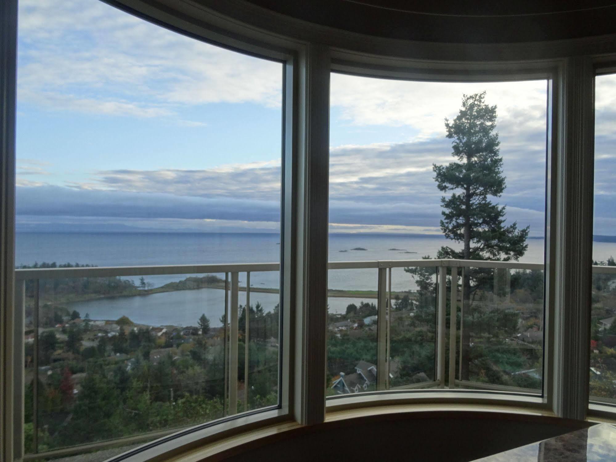 Homestay Gibralter Rock Ocean View B&B *