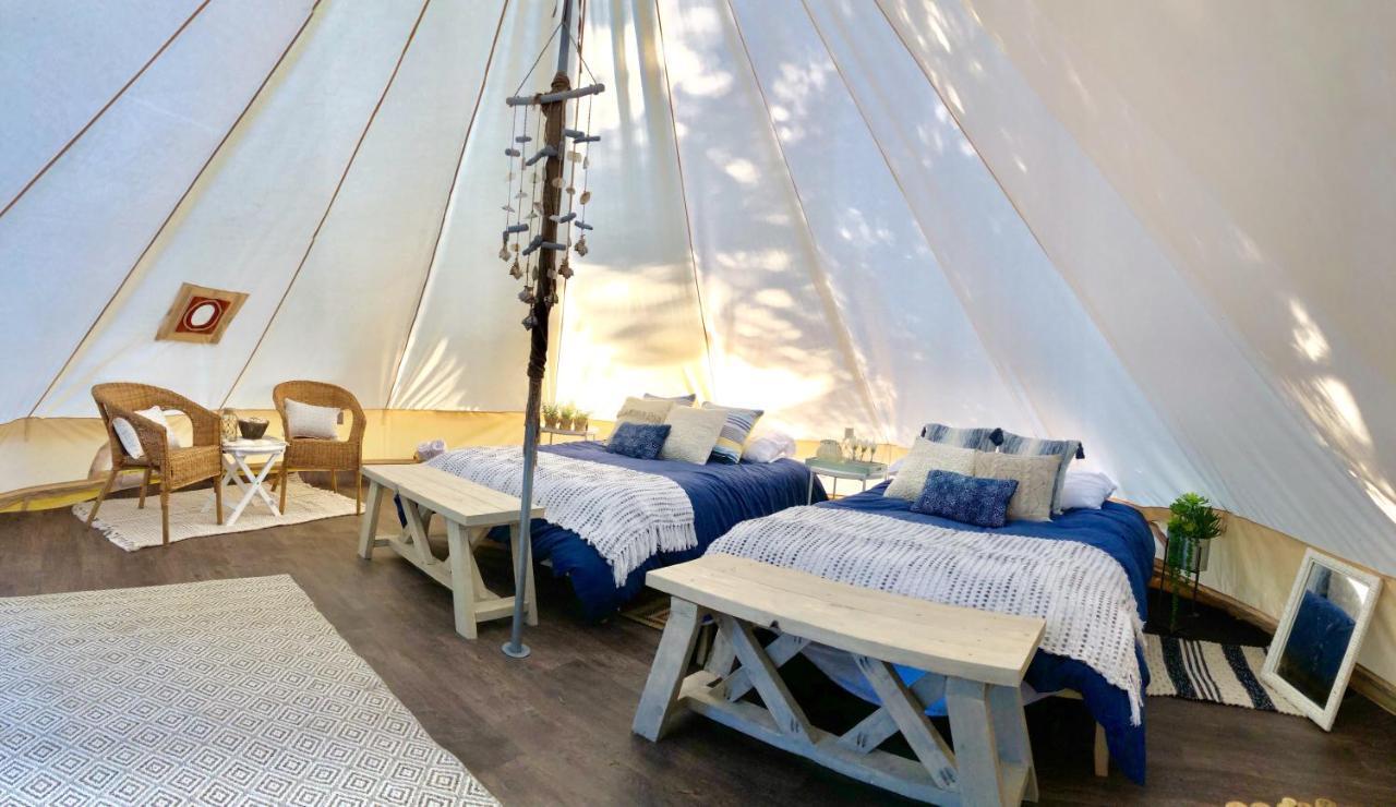 Luxury tent The Happy Bell Tent