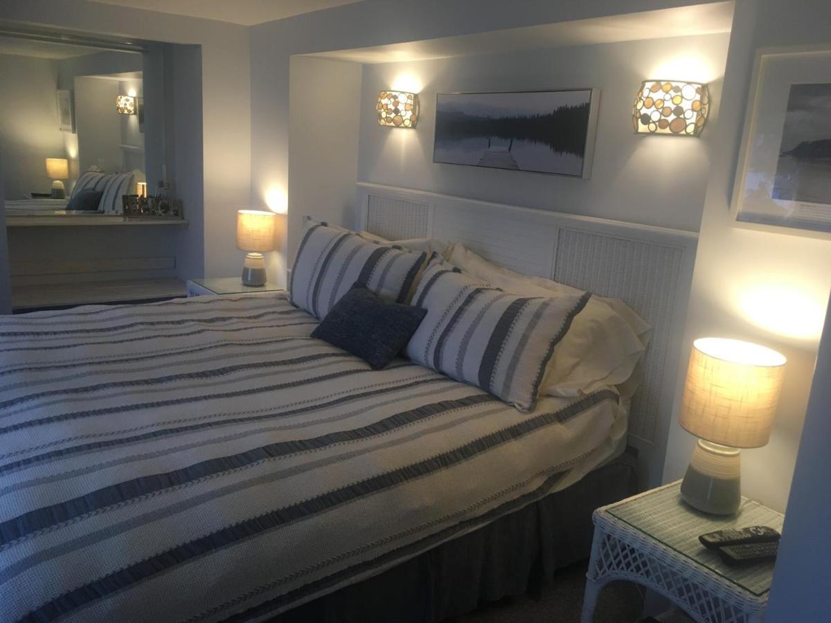 Long Lake Waterfront 4*