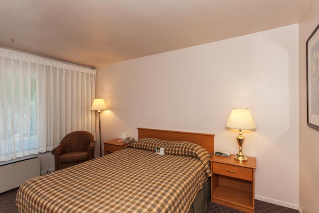 Hotel Howard Johnson By Wyndham Harbourside