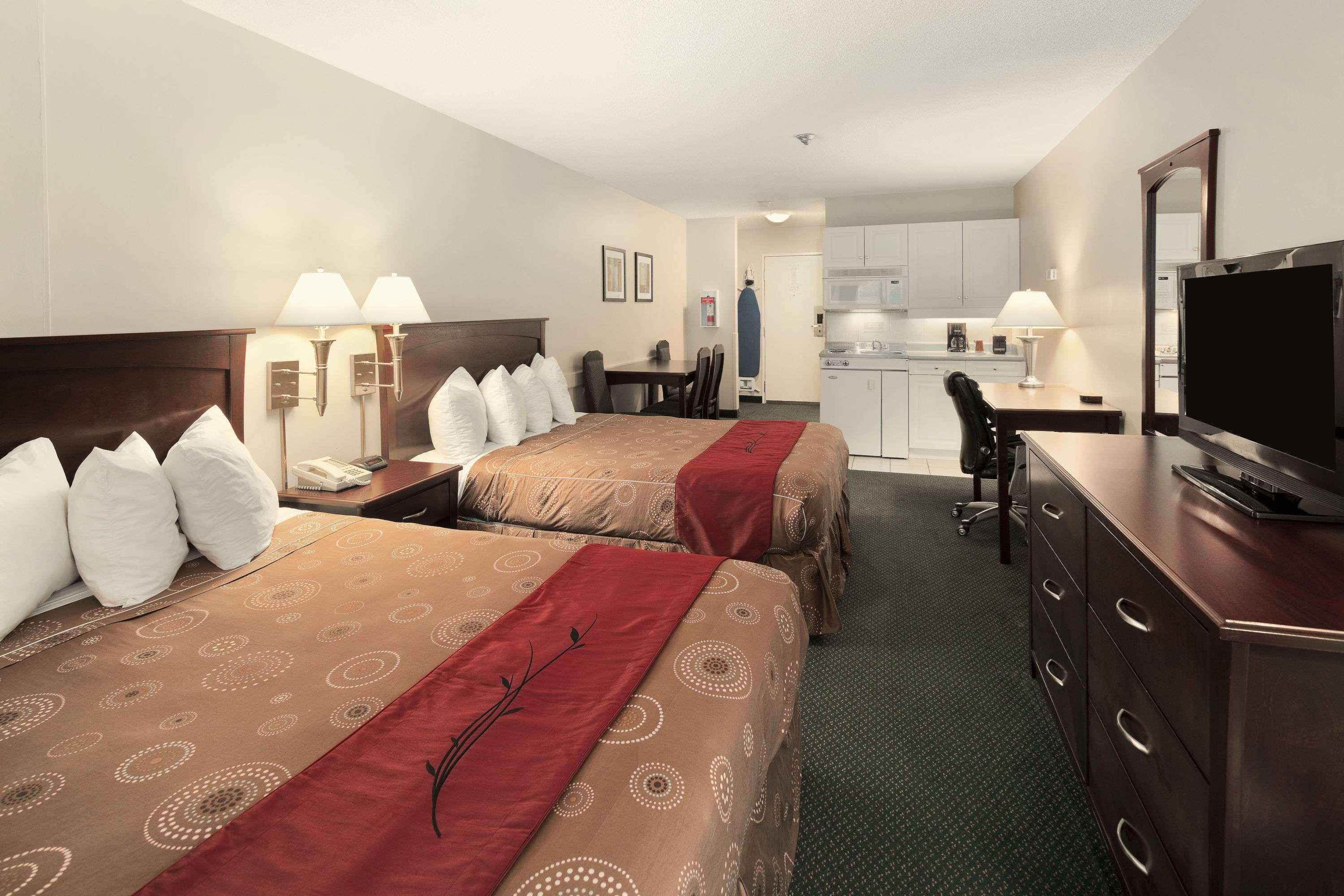 Travelodge By Wyndham 2*