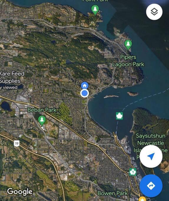 Apartment Bright Private Near Departure Bay