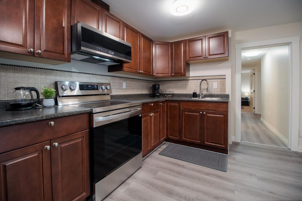 Bright Private Near Departure Bay Apartment