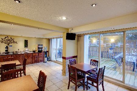 Travelodge By Wyndham Hotel