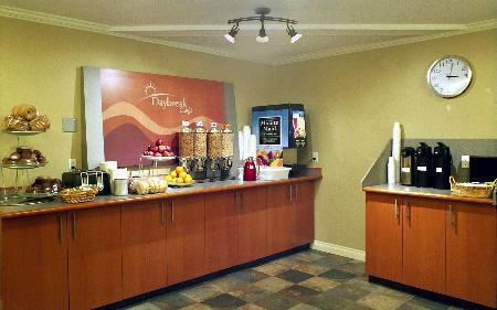 Days By Wyndham Hotel