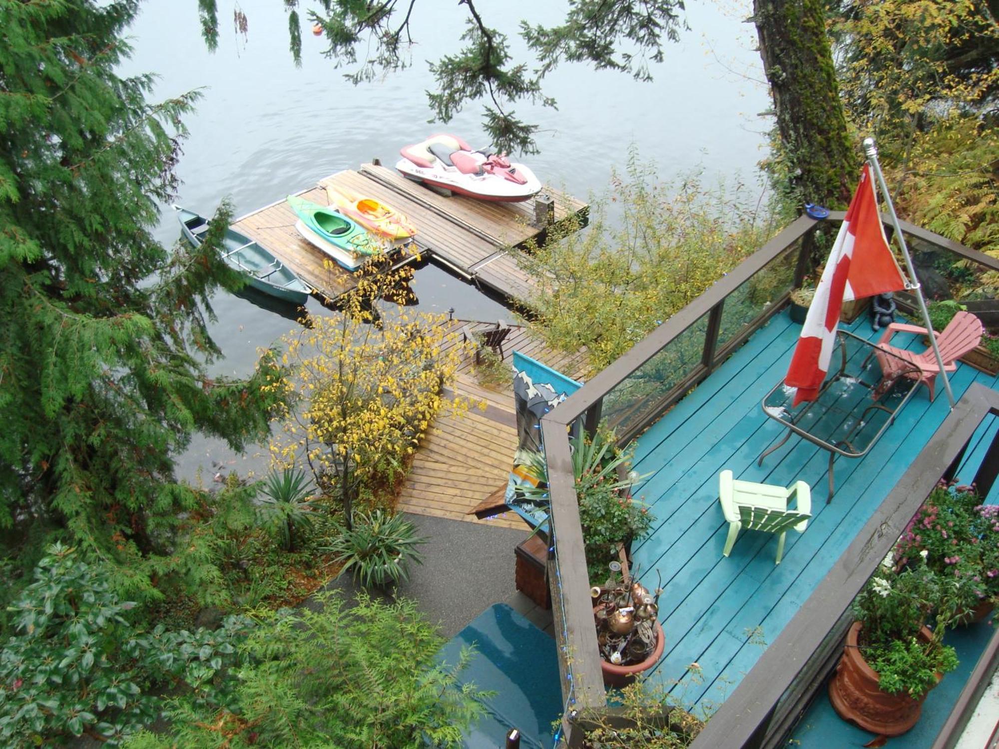 Long Lake Waterfront 4*
