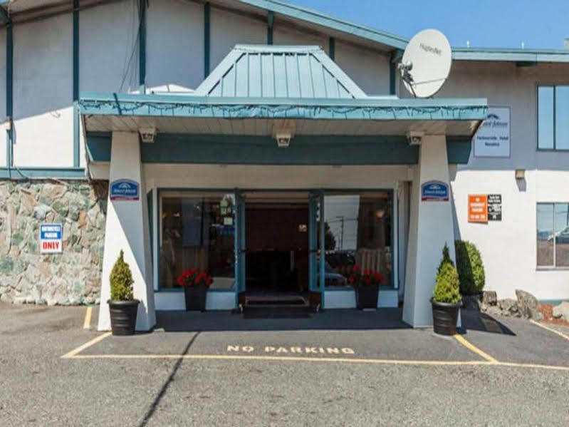 Hotel Howard Johnson By Wyndham Harbourside 2*