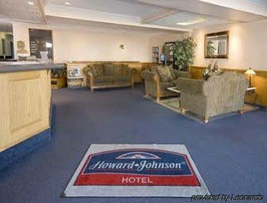 Hotel Howard Johnson By Wyndham Harbourside